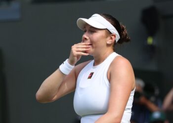 Amanda Anisimova Stuns Sabalenka to Reach First Wimbledon Final After Remarkable Comeback