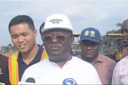 Umahi-during-road -inspection