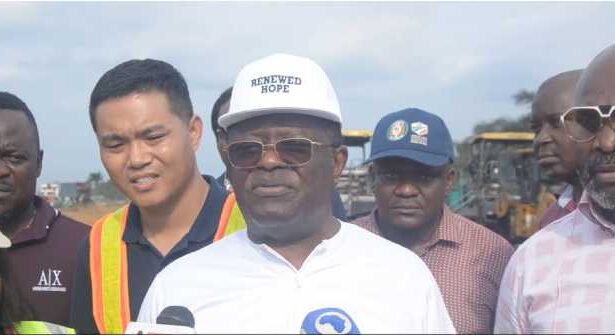 Umahi-during-road -inspection