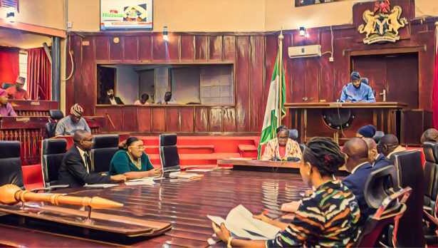 Oyo-Lawmakers-Reject-Negotiating-With-Kidnappers-Over-Abducted-Pupils
